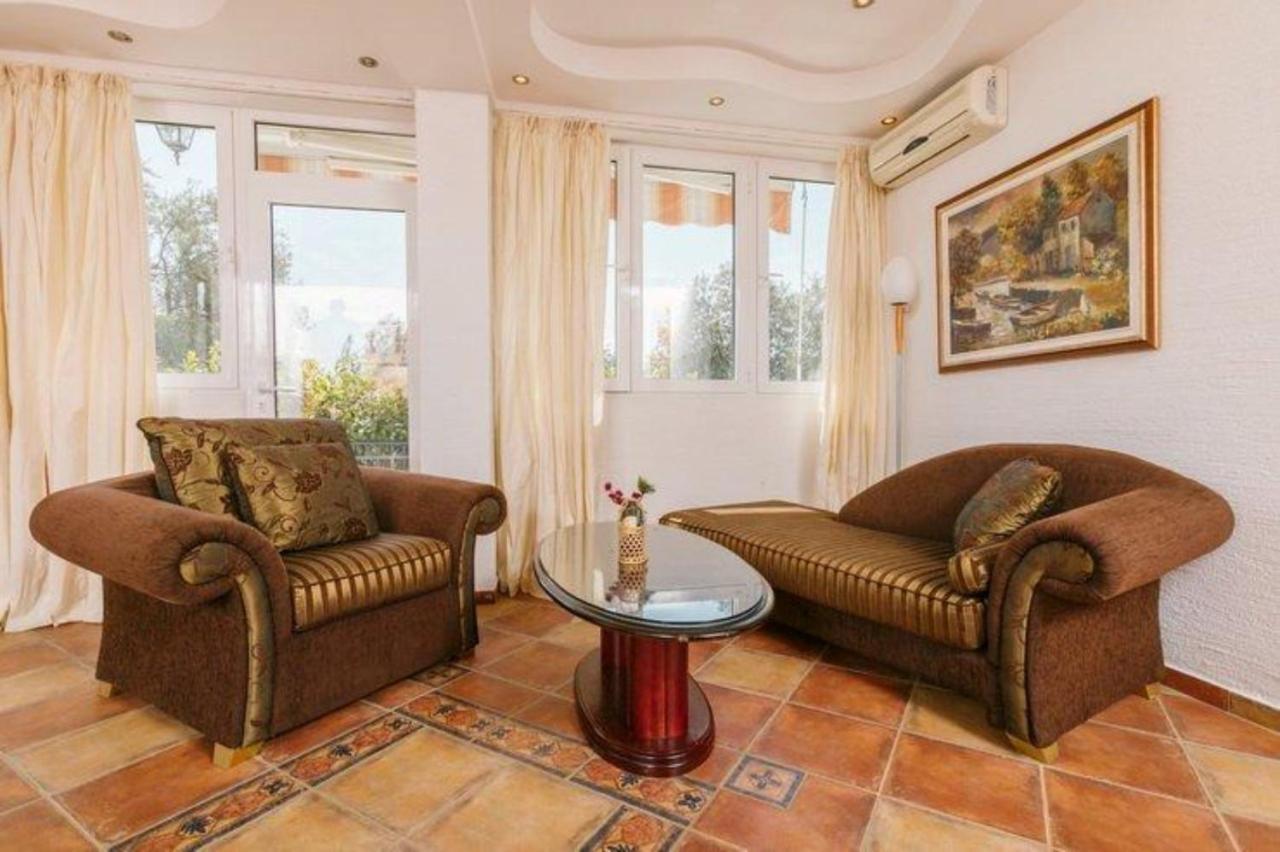 Monte Perla Residence Sveti Stefan Extérieur photo
